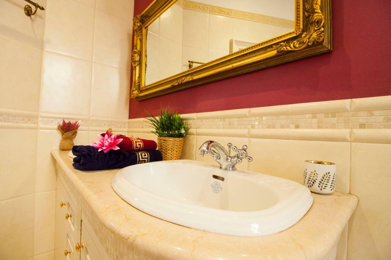 Filip'S Palace Luxurious Apartment Ljubljana Luaran gambar